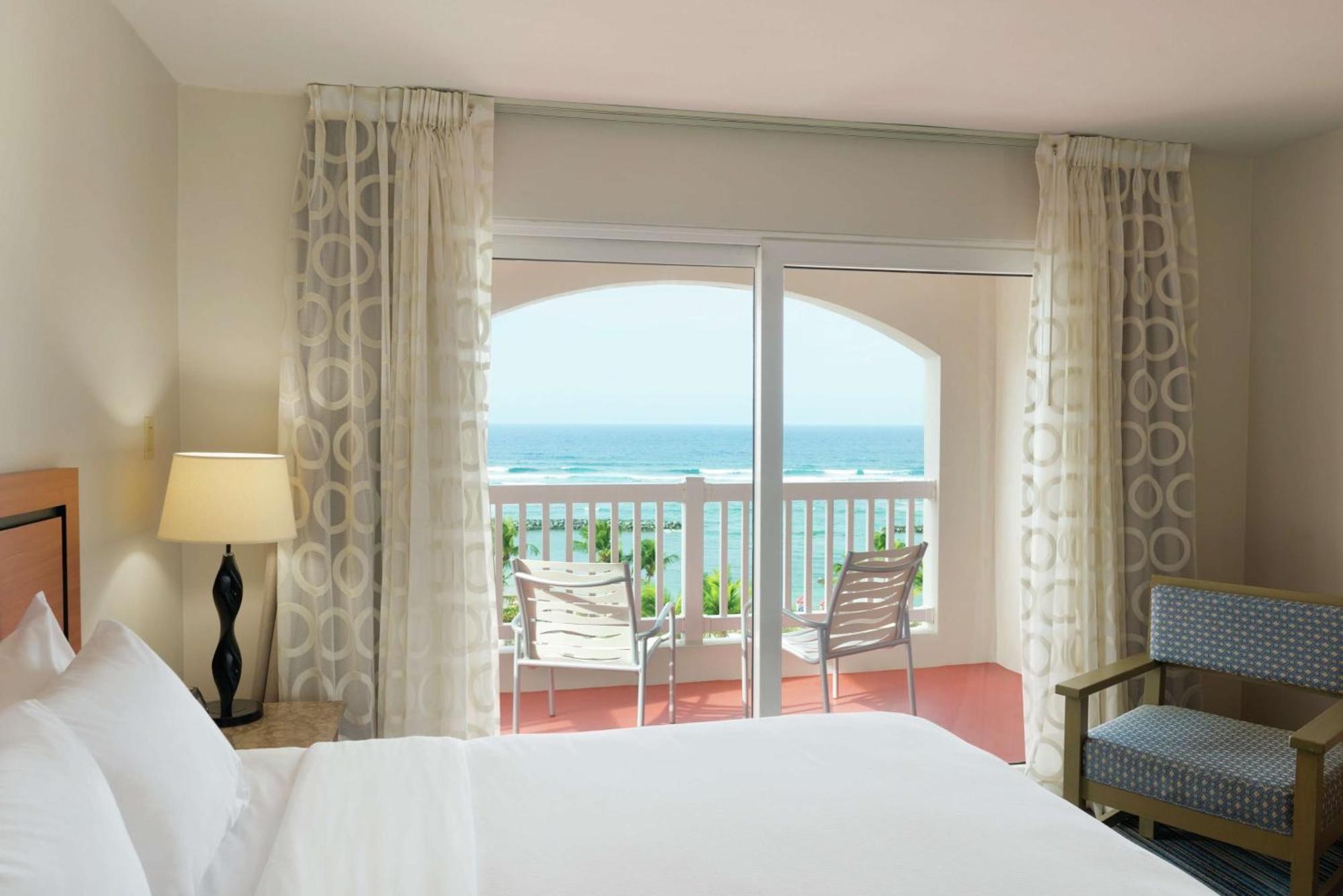 Embassy Suites By Hilton Dorado Del Mar Beach Resort Exterior photo